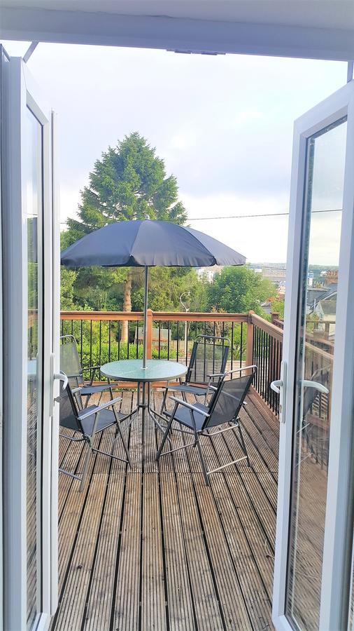 شقة Swindon Old Town Duplex - Entercloud9Sa المظهر الخارجي الصورة